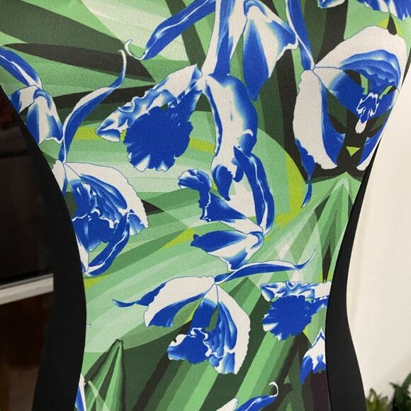 Rare Bebe addiction body on dress embellished shoulders Size Small - Picture 4 of 6